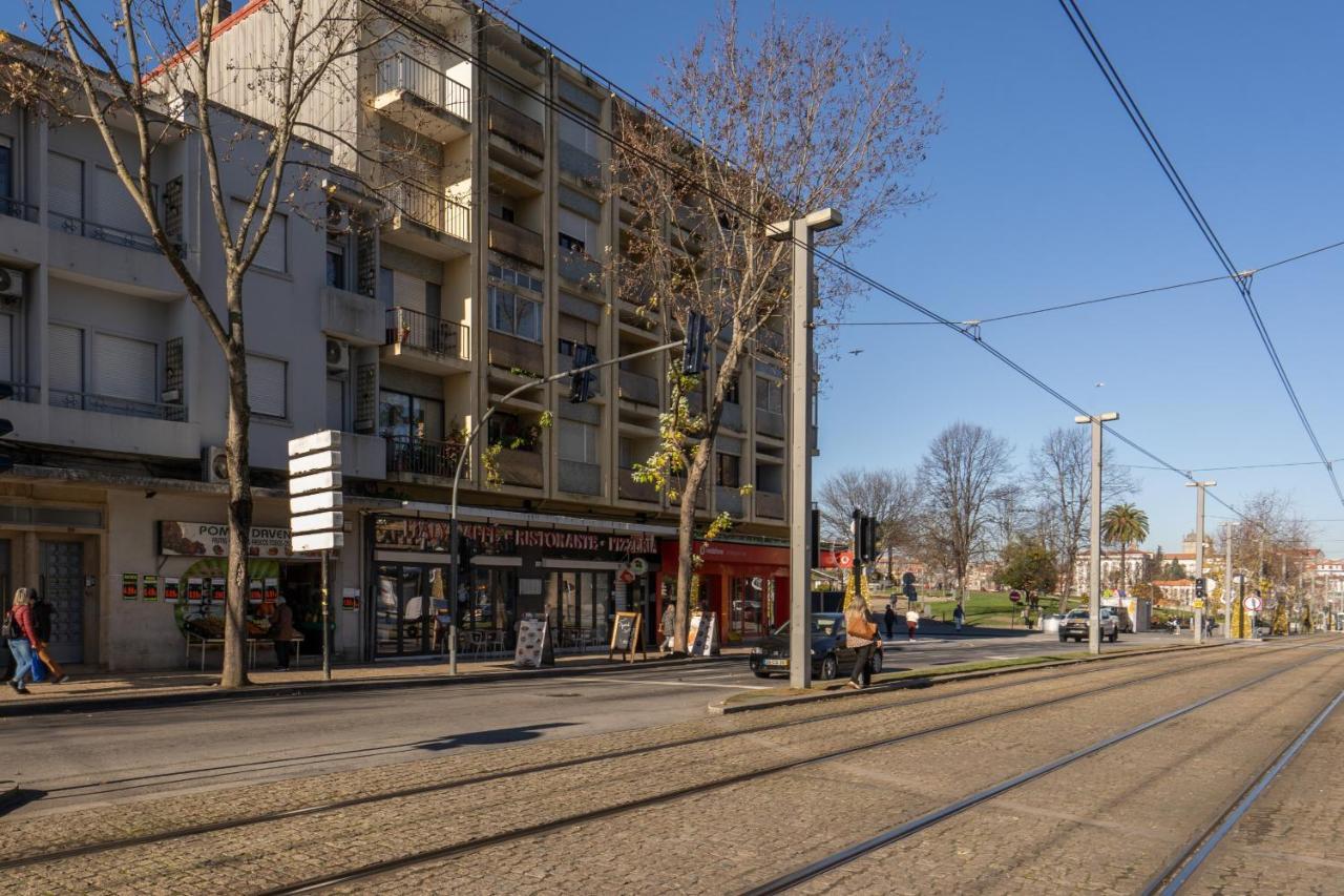 דירות וילה נובה דה גאיה Gaya Avenue Flats - Elegant Contemporary Flats With Balcony מראה חיצוני תמונה