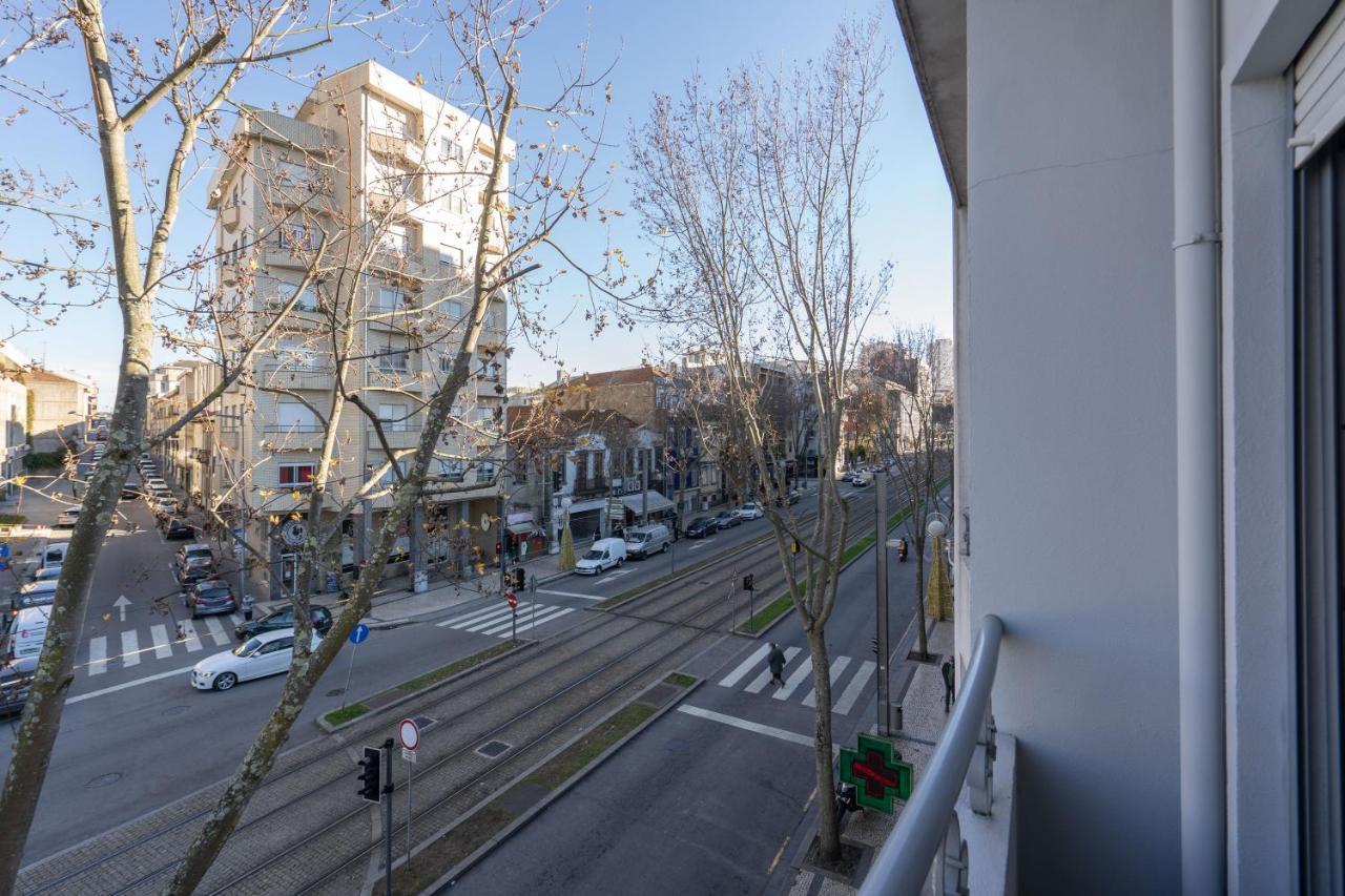 דירות וילה נובה דה גאיה Gaya Avenue Flats - Elegant Contemporary Flats With Balcony מראה חיצוני תמונה